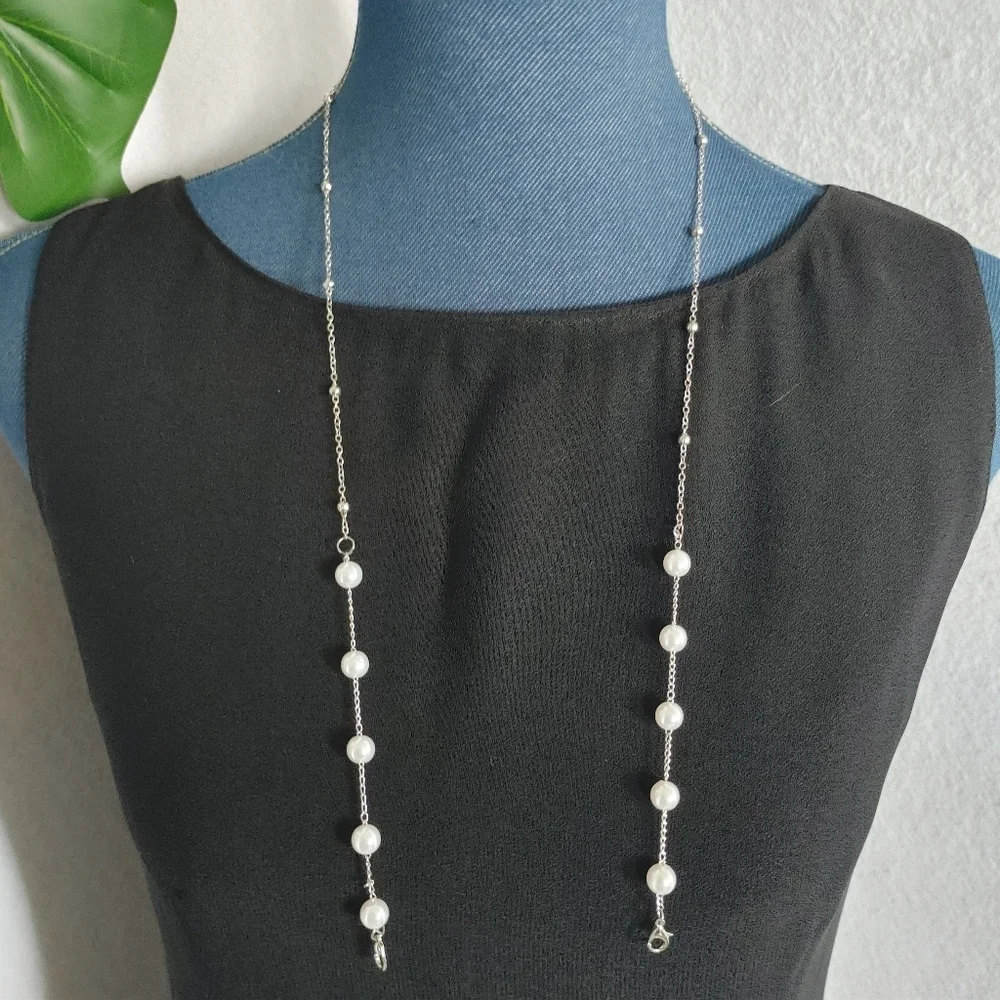 Silver with Pearls Mask / Glasses Chain Lany…